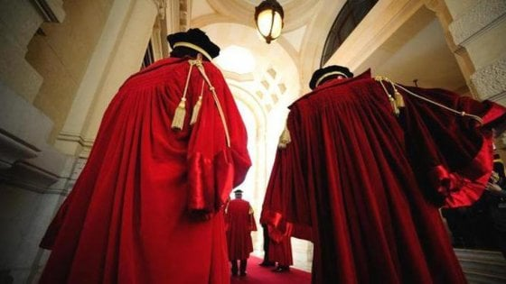 Cassazione Civile, Sez. Lav., 07 febbraio 2019, n. 3643 cassazione